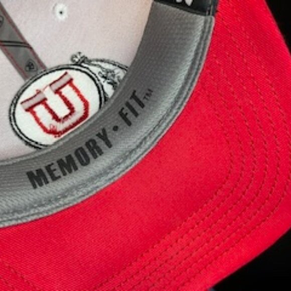 Men's University of Utah Fitted hat, 7-1/2 - Picture 4 of 5